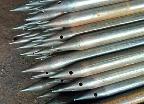 博野隧道钢花管现货